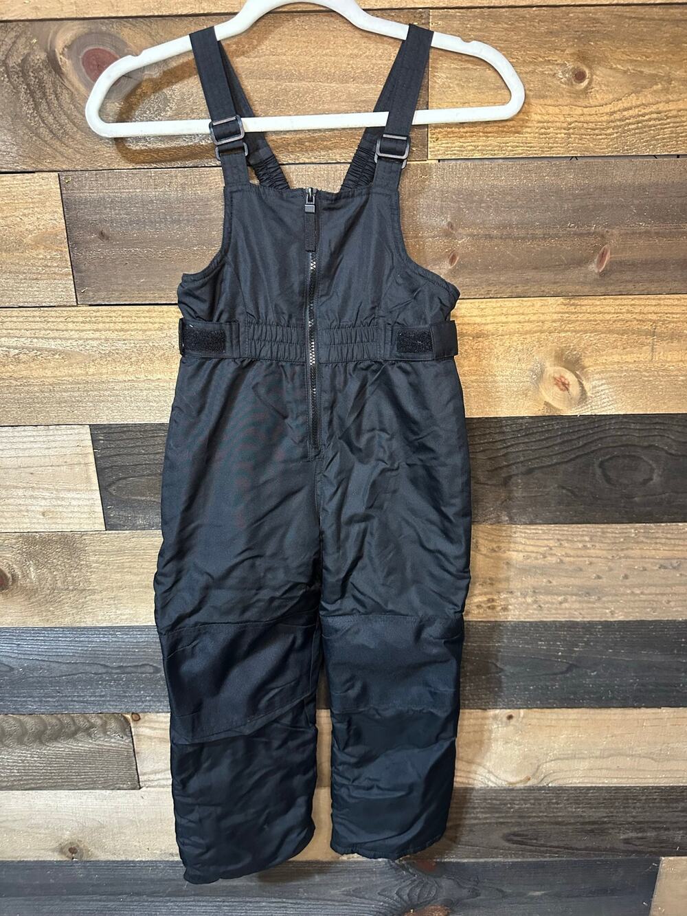CAT & JACK Kids’ Black Insulated Snow Ski Bib Overalls Size 5T EUC